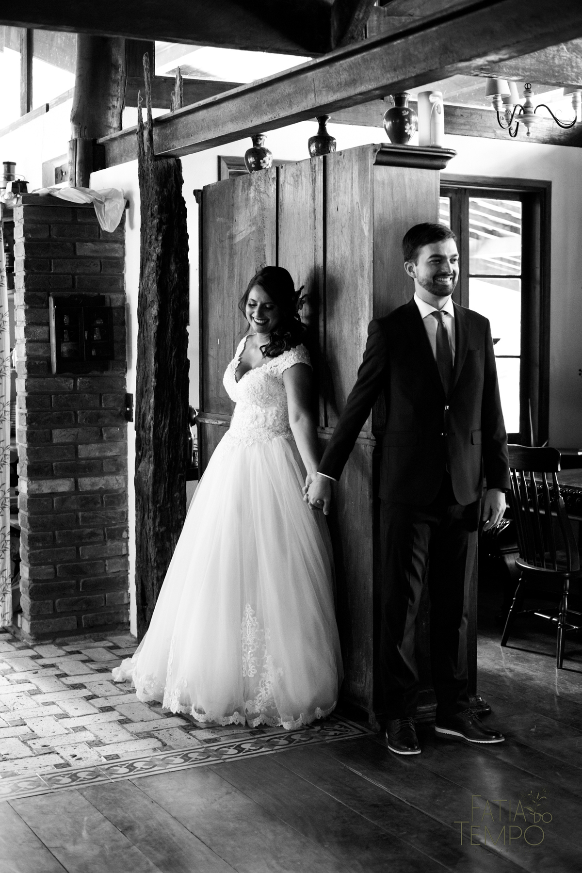 casamento ao ar livre, casamento villa mandacaru, casamento em itu, casamento interior de sp, casamento de dia, casamento fim de tarde, noiva, noivo, casamento por do sol, casamento embaixo da arvore, casamento no campo, borboletas em casamento