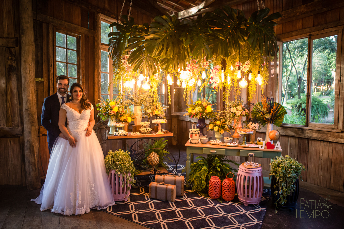 casamento ao ar livre, casamento villa mandacaru, casamento em itu, casamento interior de sp, casamento de dia, casamento fim de tarde, noiva, noivo, casamento por do sol, casamento embaixo da arvore, casamento no campo, borboletas em casamento