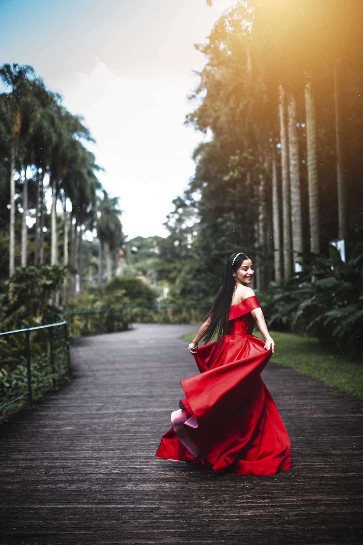 ensaio 15 anos, ensaio debutante, debutante vestido vermelho, ensaio jardim botanico, jardim botanico, fotos no jardim botanico, debutante jardim botanico, jardim botanico de são paulo, ensaio xv, xv, 