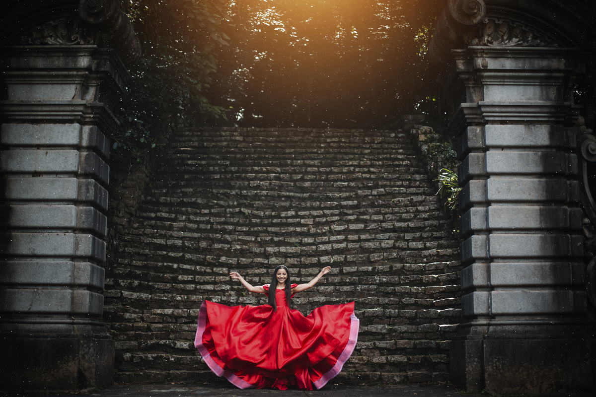 ensaio 15 anos, ensaio debutante, debutante vestido vermelho, ensaio jardim botanico, jardim botanico, fotos no jardim botanico, debutante jardim botanico, jardim botanico de são paulo, ensaio xv, xv, 