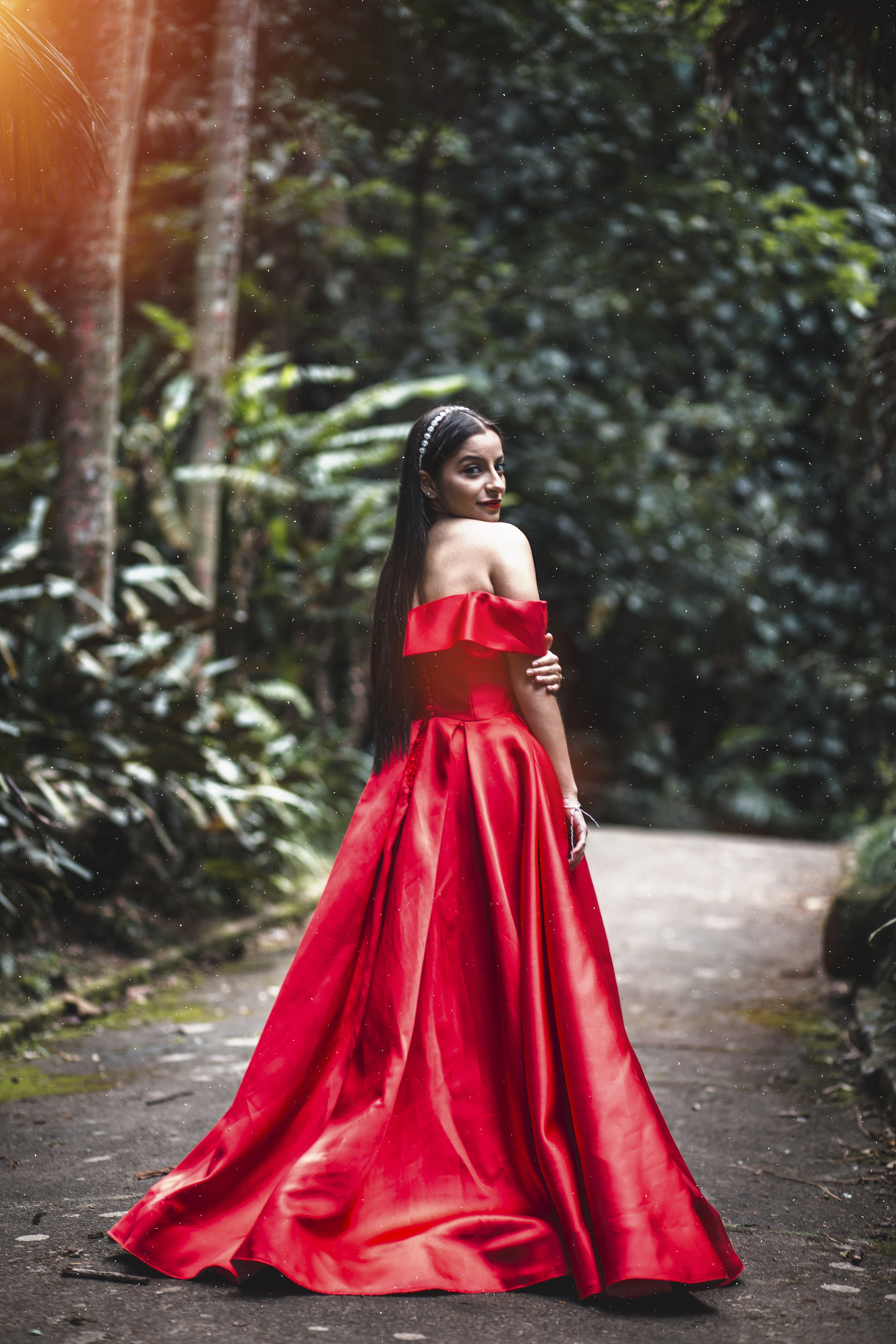 ensaio 15 anos, ensaio debutante, debutante vestido vermelho, ensaio jardim botanico, jardim botanico, fotos no jardim botanico, debutante jardim botanico, jardim botanico de são paulo, ensaio xv, xv, 