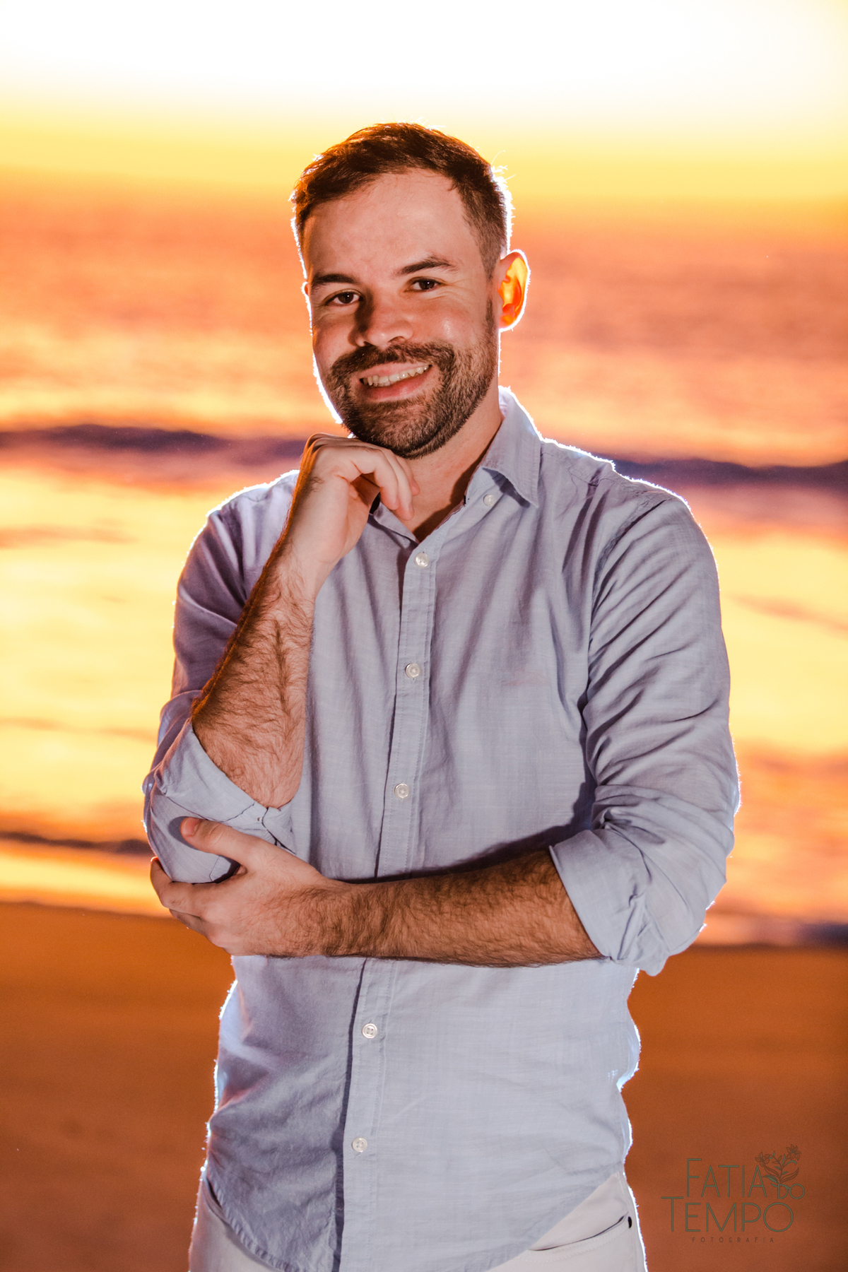 ensaio pre casamento, ensaio na praia, praia do guaruja, ensaio pre casamento na praia, ensaio no nascer do sol, nascer do sol, ensaio de casais no nascer do sol, ensaio pré casamento no nascer do sol, ensaio pré na praia, 
