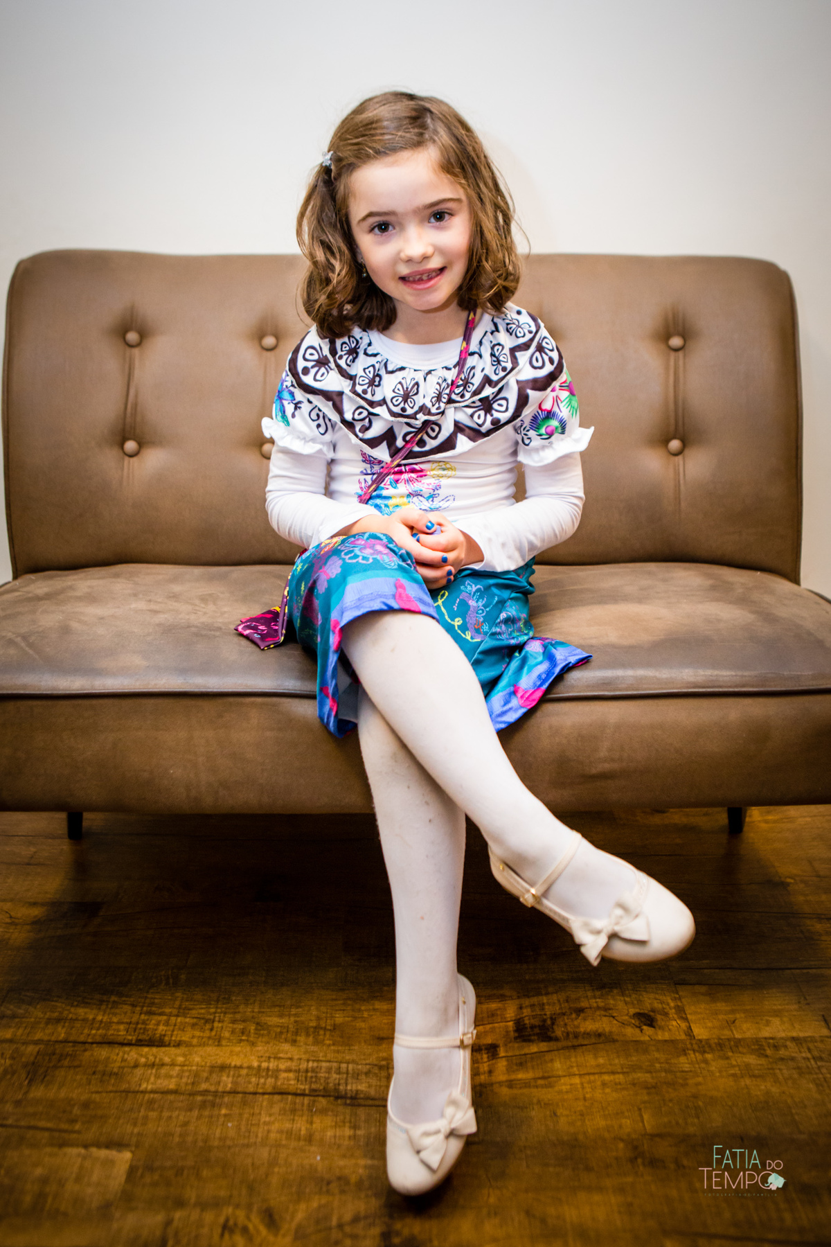 festa infantil, criança, menina, festa de criança, buffet, buffet infantil, bolo, decoração, fotografia, fatia do tempo, felicidade, aniversário, parabéns, encanto, família madrigal, desenho, Disney, quintal das aroeira,