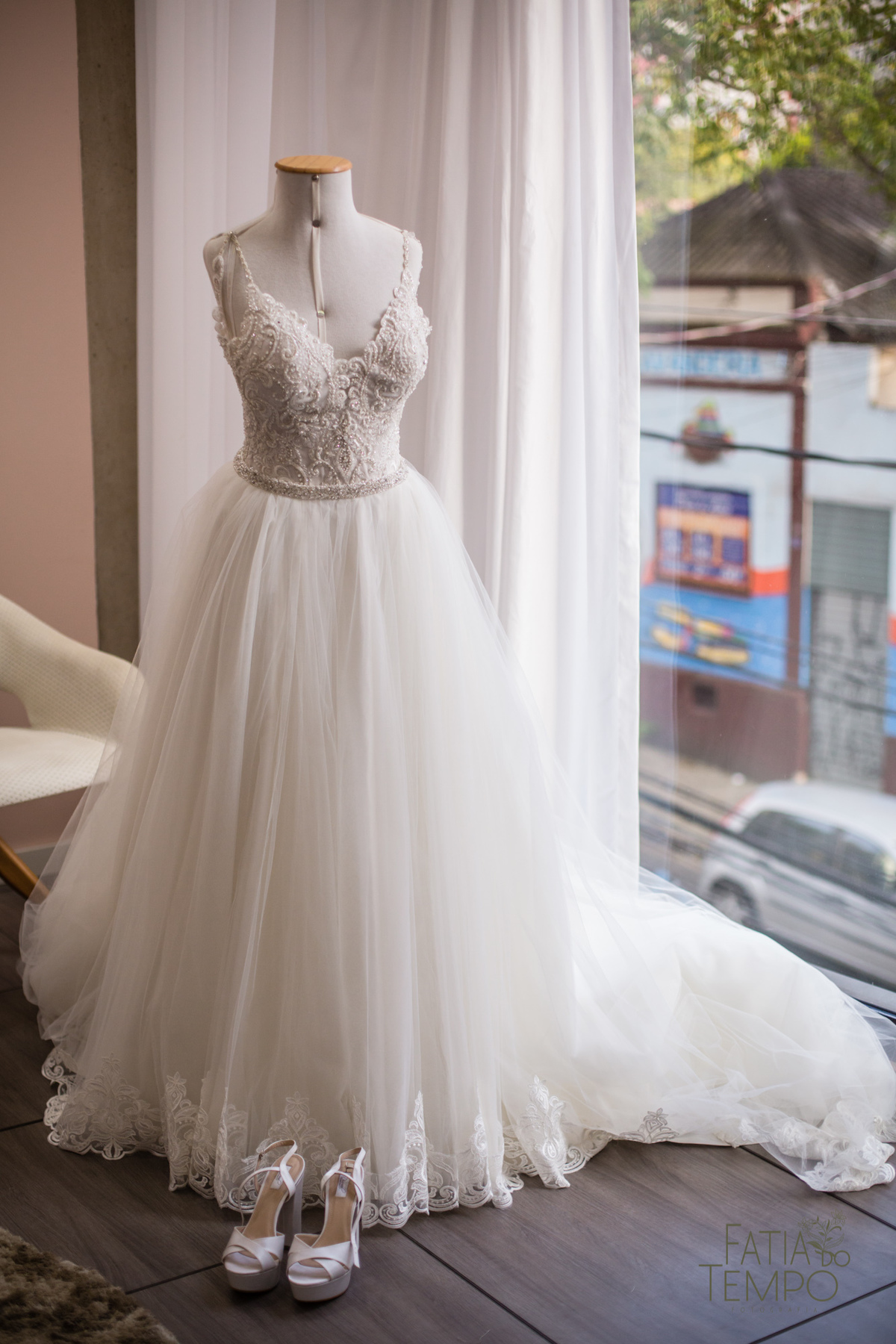 sitio são jorge, espaço demarchi sitio são jorge, casamento ao ar livre, caamento no sitio, oden decoração, SSJ casamentos, noiva gringa, noivo gringo, terno carmargo alfaiataria, 