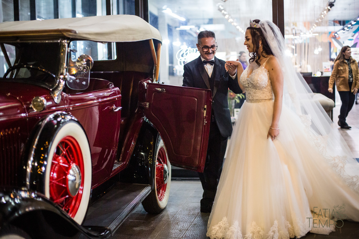 sitio são jorge, espaço demarchi sitio são jorge, casamento ao ar livre, caamento no sitio, oden decoração, SSJ casamentos, noiva gringa, noivo gringo, terno carmargo alfaiataria, 