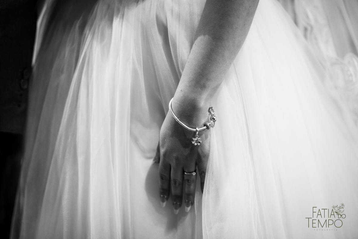 sitio são jorge, espaço demarchi sitio são jorge, casamento ao ar livre, caamento no sitio, oden decoração, SSJ casamentos, noiva gringa, noivo gringo, terno carmargo alfaiataria, 