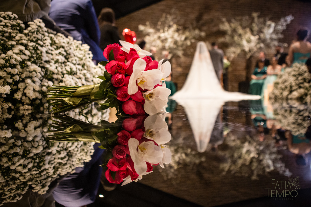 sitio são jorge, espaço demarchi sitio são jorge, casamento ao ar livre, caamento no sitio, oden decoração, SSJ casamentos, noiva gringa, noivo gringo, terno carmargo alfaiataria, 