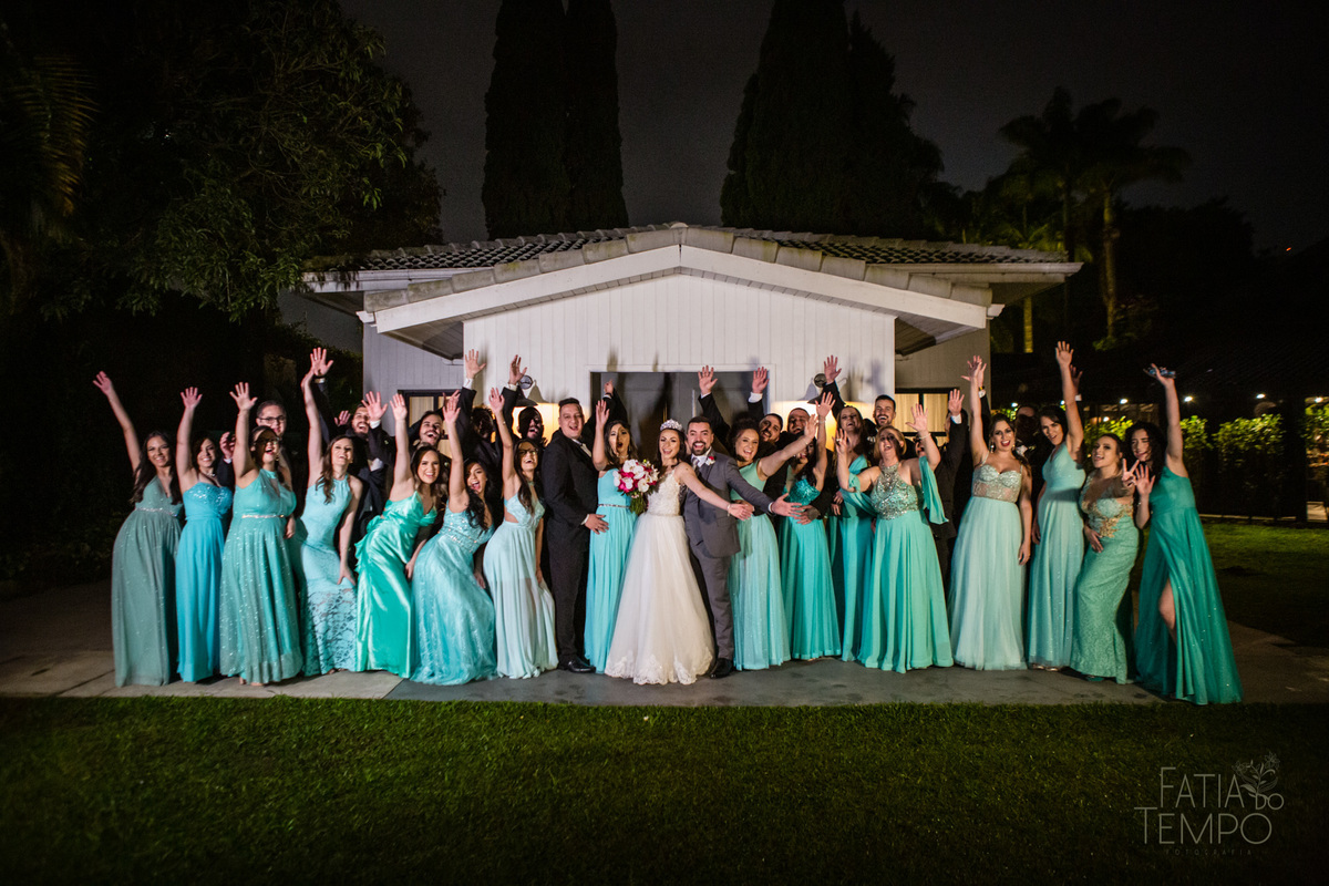 sitio são jorge, espaço demarchi sitio são jorge, casamento ao ar livre, caamento no sitio, oden decoração, SSJ casamentos, noiva gringa, noivo gringo, terno carmargo alfaiataria, 