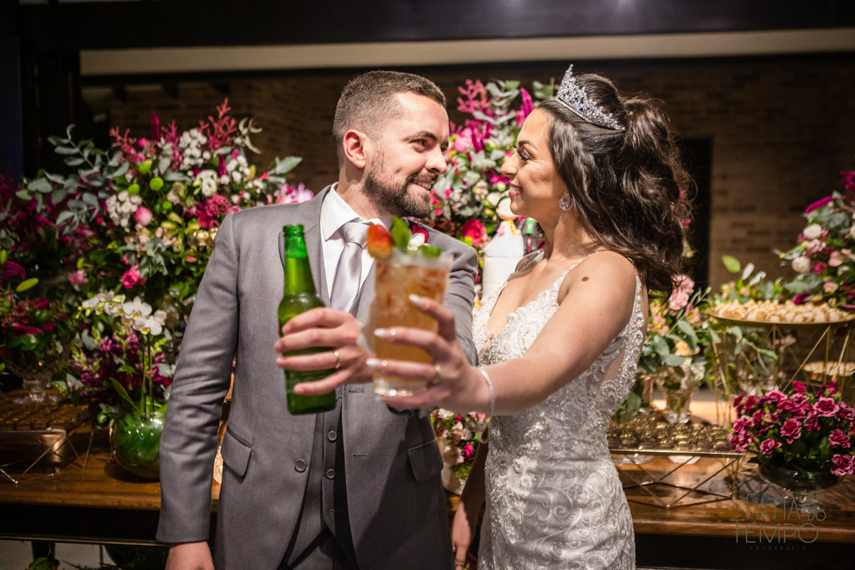 sitio são jorge, espaço demarchi sitio são jorge, casamento ao ar livre, caamento no sitio, oden decoração, SSJ casamentos, noiva gringa, noivo gringo, terno carmargo alfaiataria, 