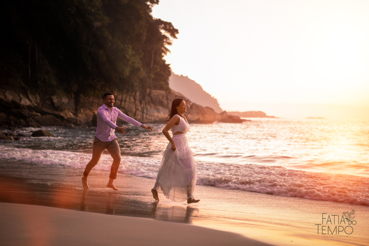 pre casamento, ensaio pre casamento, ensaio pre casamento na praia, ensaio na praia do guaruja, ensaio nascer do sol, ensaio casal nascer do sol, ensaio de casais, ensaio pre wedding, ensaio na praia, praia nascer do sol, praia de sorocotuba