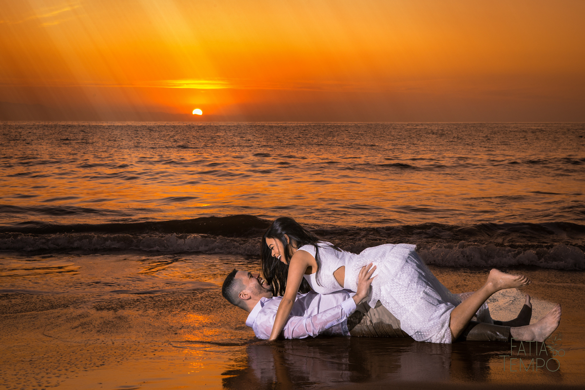 pre casamento, ensaio pre casamento, ensaio pre casamento na praia, ensaio na praia do guaruja, ensaio nascer do sol, ensaio casal nascer do sol, ensaio de casais, ensaio pre wedding, ensaio na praia, praia nascer do sol, praia de sorocotuba