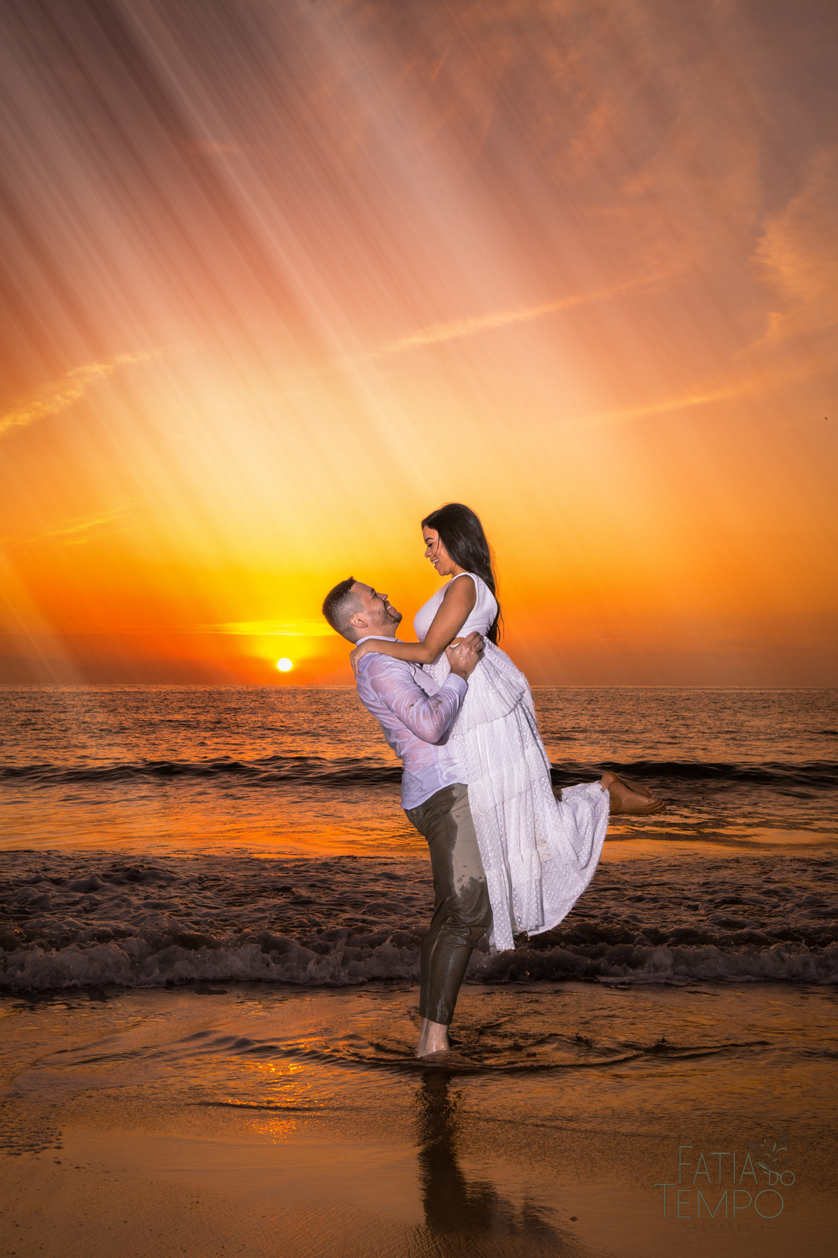 pre casamento, ensaio pre casamento, ensaio pre casamento na praia, ensaio na praia do guaruja, ensaio nascer do sol, ensaio casal nascer do sol, ensaio de casais, ensaio pre wedding, ensaio na praia, praia nascer do sol, praia de sorocotuba