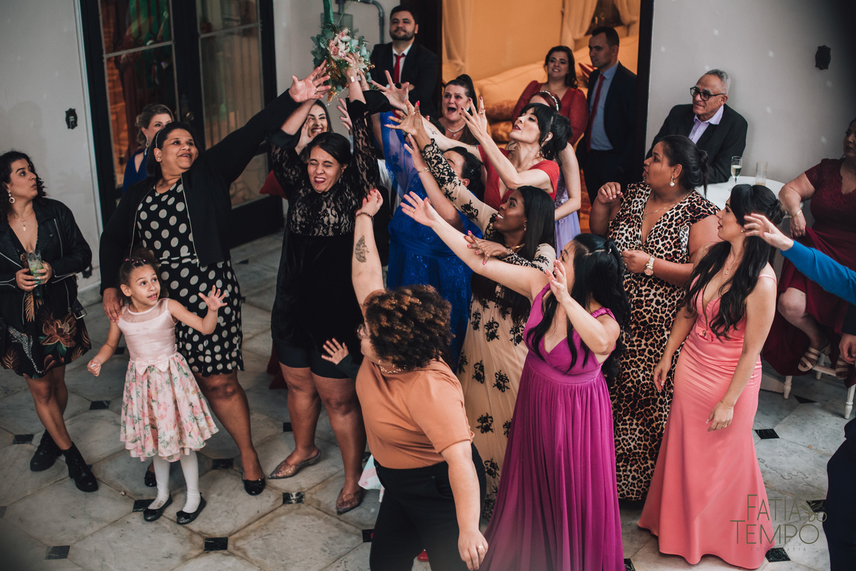 espaço zabeu, casamento espaço zabeu, espaço para evento zabeu, espaço para eventos ipiranga, casamento intimista, casamento, mini wedding, noiva chique, casamento chique, casamento em casa, noivos geek, noiva geek, noivo geek, decoração casamento boho