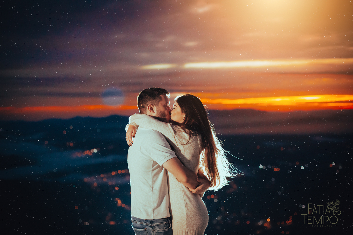 pico do olho d´agua, ensaio no pico do olho d´agua, ensaio ao nascer do sol, ensaio casal pico do olho d´agua, ensaio de casal ao nascer do sol, ensaio de casal montanha, ensaio de casal, pre casamento pico do olho d´agua, pre wedding pico do olho d´agua