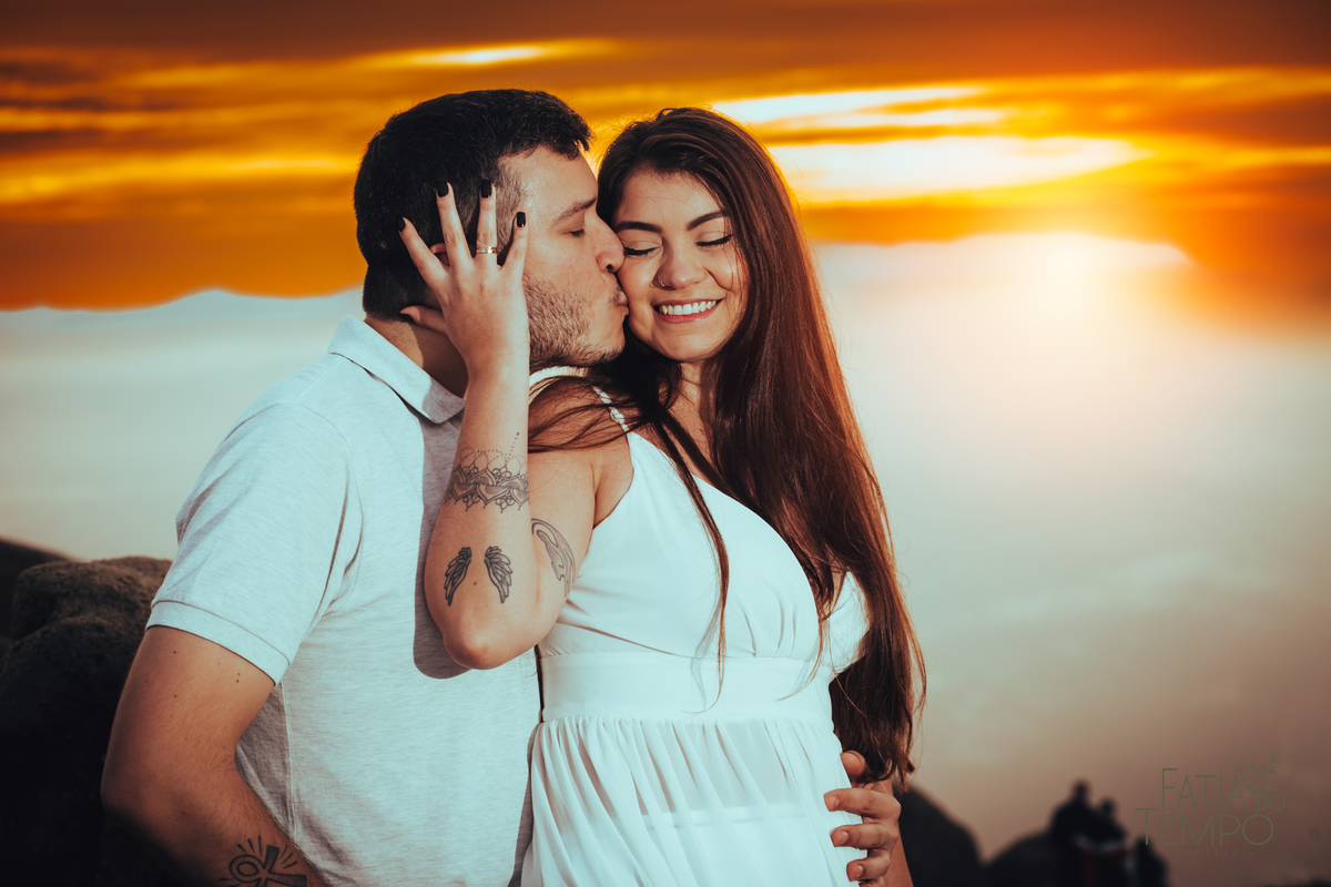 pico do olho d´agua, ensaio no pico do olho d´agua, ensaio ao nascer do sol, ensaio casal pico do olho d´agua, ensaio de casal ao nascer do sol, ensaio de casal montanha, ensaio de casal, pre casamento pico do olho d´agua, pre wedding pico do olho d´agua