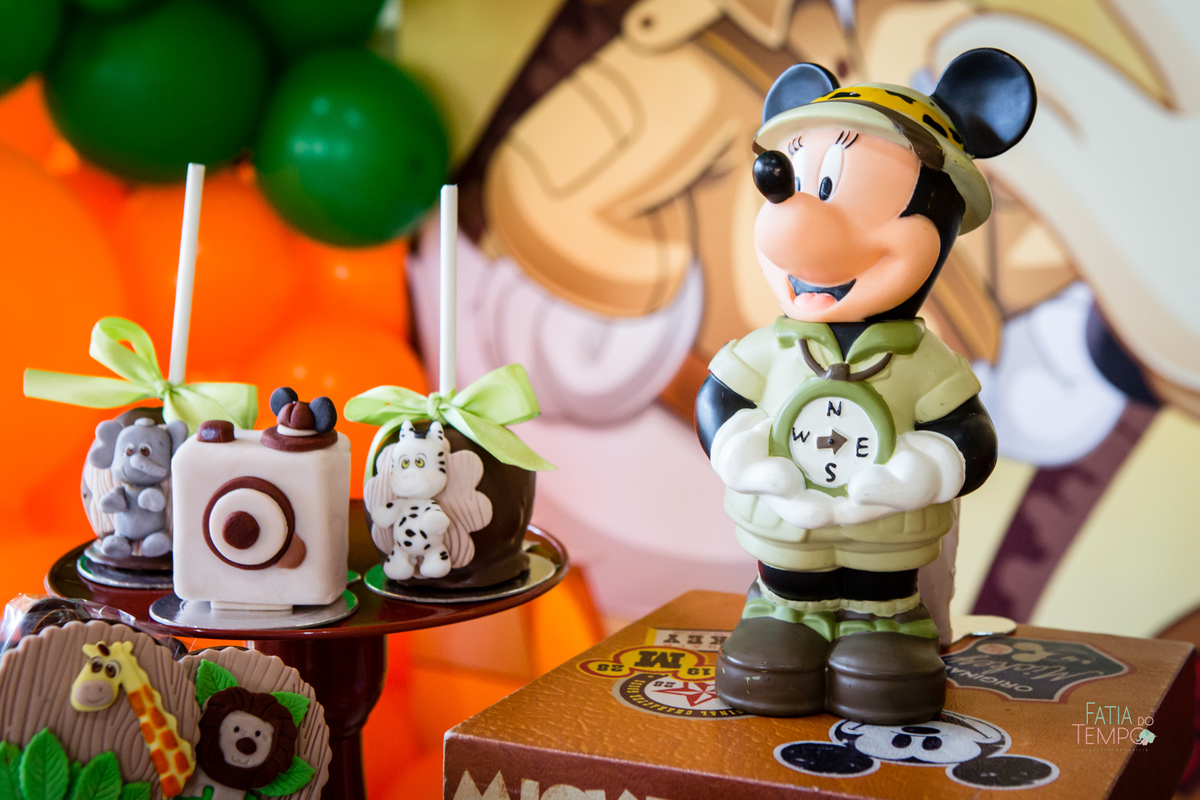 aniversario mickey, festa de aniversario, aniversario 1 ano, fotografo de aniversario, festa no predio, festa no condominio, foto de criança, decoração, safari, mãe de menina, mãe de menino, ensaio fotográfico, buffet infantil, foto autoral, lifestyle