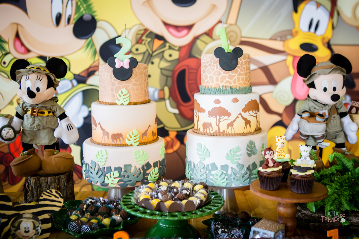 aniversario mickey, festa de aniversario, aniversario 1 ano, fotografo de aniversario, festa no predio, festa no condominio, foto de criança, decoração, safari, mãe de menina, mãe de menino, ensaio fotográfico, buffet infantil, foto autoral, lifestyle