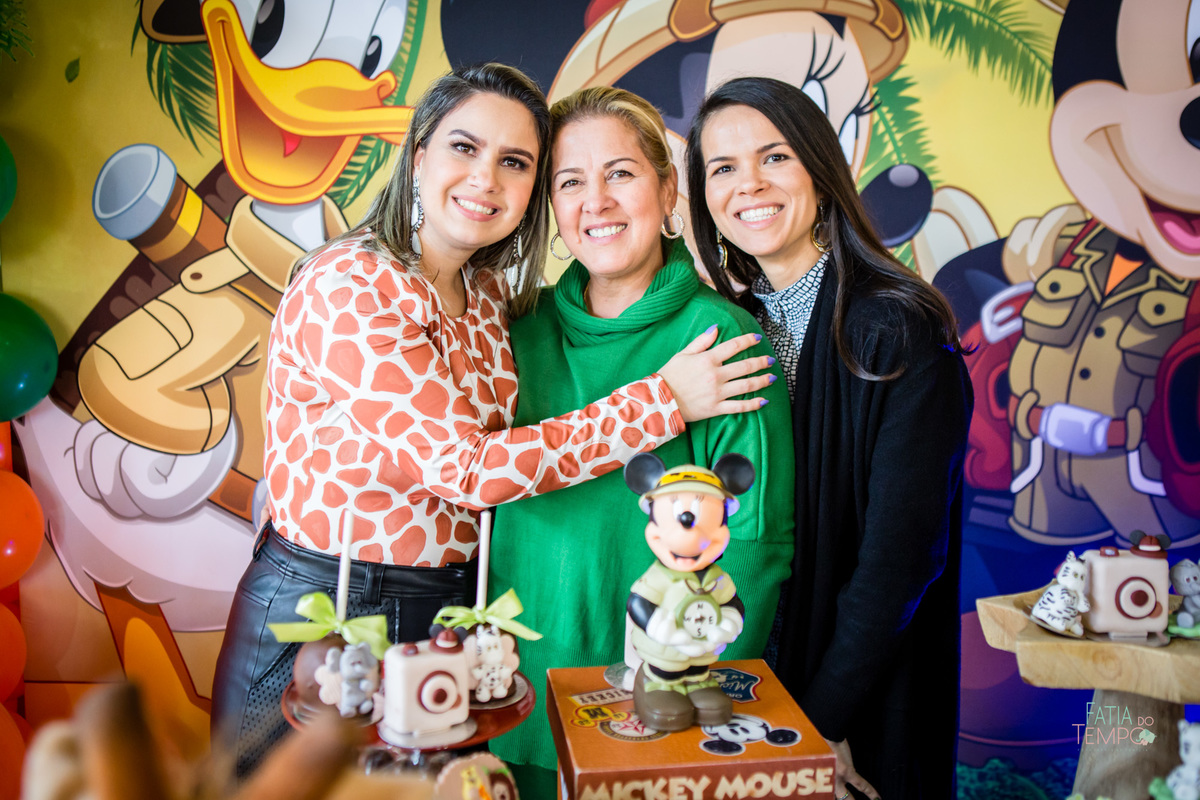 aniversario mickey, festa de aniversario, aniversario 1 ano, fotografo de aniversario, festa no predio, festa no condominio, foto de criança, decoração, safari, mãe de menina, mãe de menino, ensaio fotográfico, buffet infantil, foto autoral, lifestyle