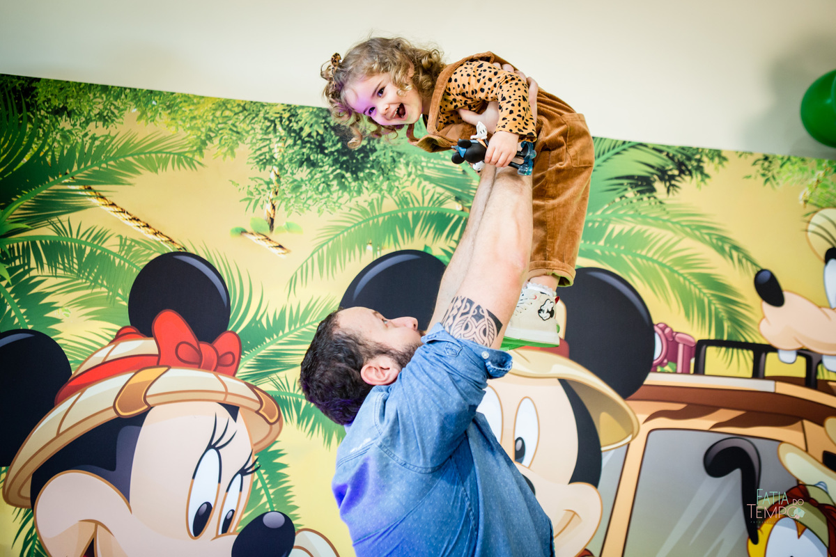aniversario mickey, festa de aniversario, aniversario 1 ano, fotografo de aniversario, festa no predio, festa no condominio, foto de criança, decoração, safari, mãe de menina, mãe de menino, ensaio fotográfico, buffet infantil, foto autoral, lifestyle