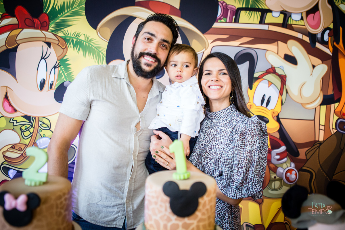 aniversario mickey, festa de aniversario, aniversario 1 ano, fotografo de aniversario, festa no predio, festa no condominio, foto de criança, decoração, safari, mãe de menina, mãe de menino, ensaio fotográfico, buffet infantil, foto autoral, lifestyle