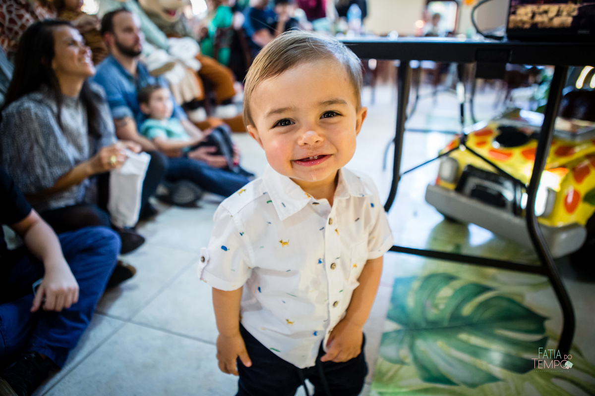 aniversario mickey, festa de aniversario, aniversario 1 ano, fotografo de aniversario, festa no predio, festa no condominio, foto de criança, decoração, safari, mãe de menina, mãe de menino, ensaio fotográfico, buffet infantil, foto autoral, lifestyle