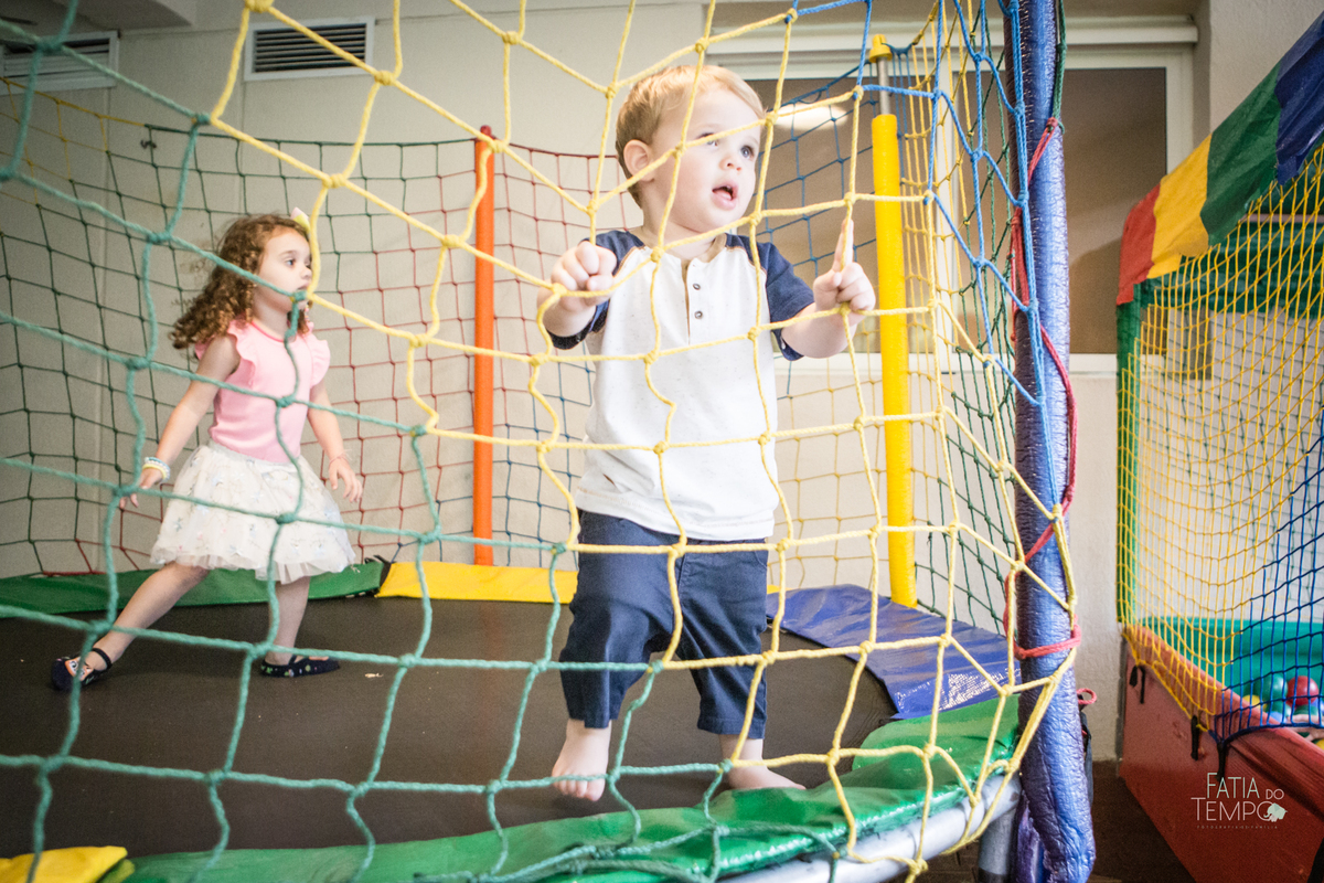 aniversario, bolofofos, festa de aniversario, 2 anos, niver, fotografo de aniversario, festa no predio, festa no condominio, foto de criança, decoração, safari, mãe de menina, mãe de menino, ensaio fotográfico, buffet infantil, foto autoral, lifestyle