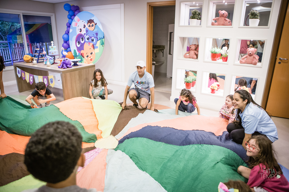 aniversario, bolofofos, festa de aniversario, 2 anos, niver, fotografo de aniversario, festa no predio, festa no condominio, foto de criança, decoração, safari, mãe de menina, mãe de menino, ensaio fotográfico, buffet infantil, foto autoral, lifestyle