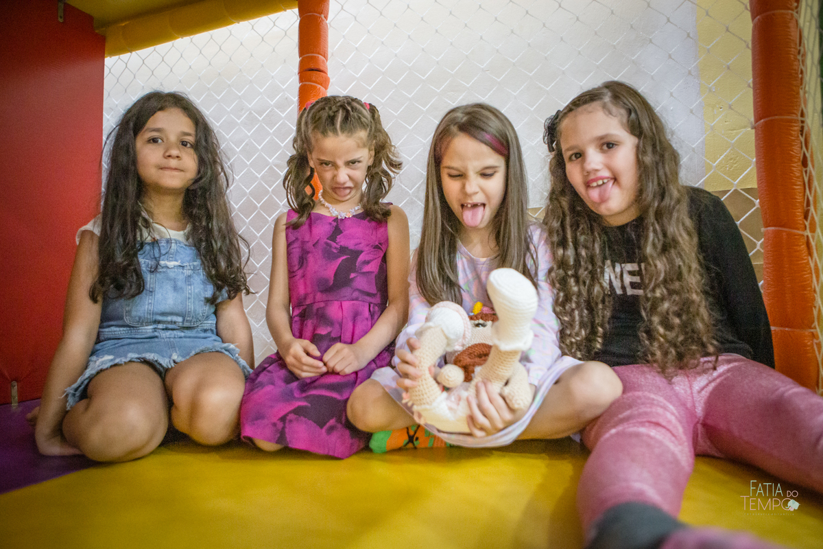 aniversario, ponei, festa de aniversario, 7 anos, fotografo de aniversario, buffet infantil, festa no buffet, foto de criança, decoração, princesa, mãe de menina, mãe de menino, ensaio fotográfico, buffet infantil, foto autoral, lifestyle