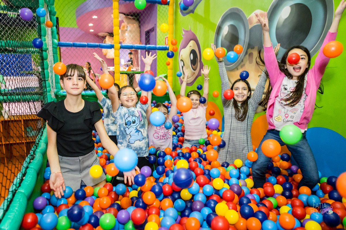 aniversario, xuxa, casa x, festa de aniversario, 9 anos, fotografo de aniversario, buffet infantil, festa no buffet, foto de criança, decoração, princesa, mãe de menina, mãe de menino, ensaio fotográfico, buffet infantil, foto autoral, lifestyle