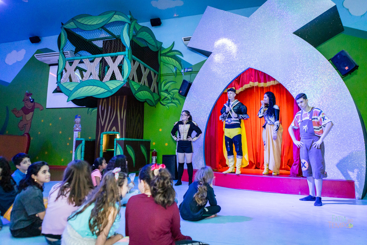 aniversario, xuxa, casa x, festa de aniversario, 9 anos, fotografo de aniversario, buffet infantil, festa no buffet, foto de criança, decoração, princesa, mãe de menina, mãe de menino, ensaio fotográfico, buffet infantil, foto autoral, lifestyle