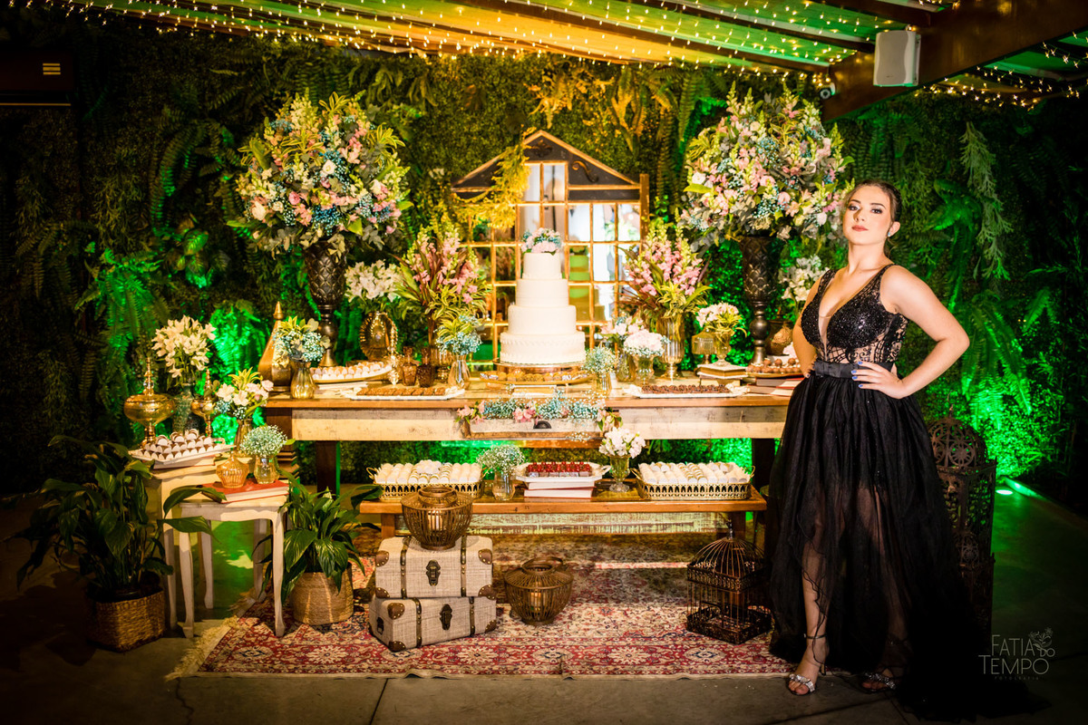 15 anos, debutante, aniversário, adolescente, menina, mulher, festa, buffet, familia, fotografia profissional, fotografia autoral, favoritto buffet, jovem, decoração, happy birthday, princesa, filha, mae de menina, pai de menina, xv, festa de 15 anos, 