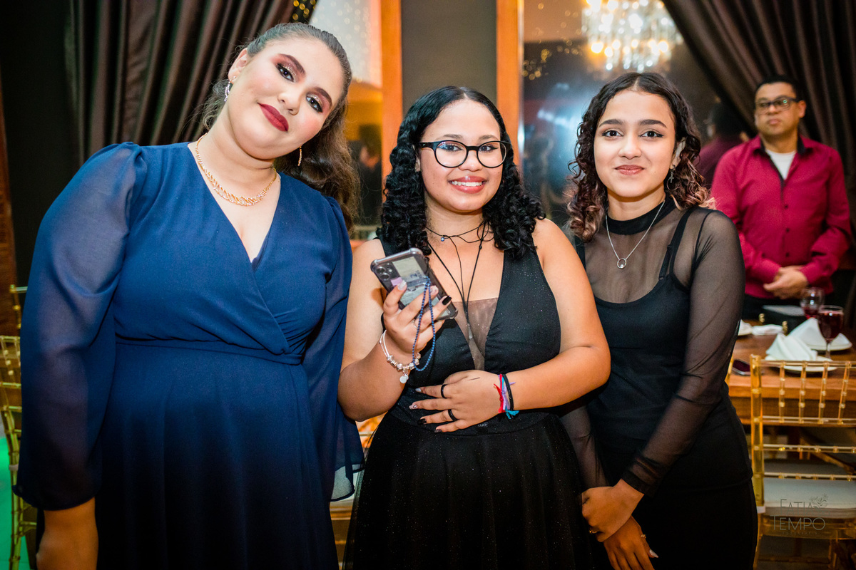 15 anos, debutante, aniversário, adolescente, menina, mulher, festa, buffet, familia, fotografia profissional, fotografia autoral, favoritto buffet, jovem, decoração, happy birthday, princesa, filha, mae de menina, pai de menina, xv, festa de 15 anos, 