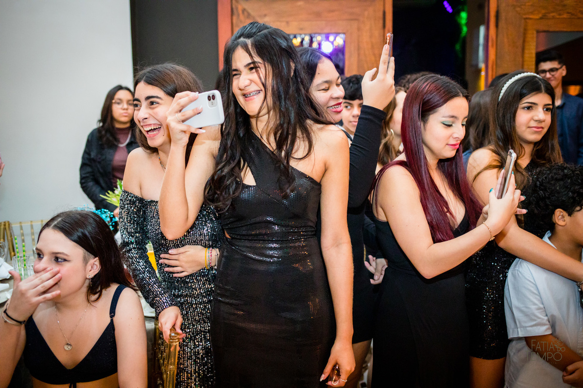 15 anos, debutante, aniversário, adolescente, menina, mulher, festa, buffet, familia, fotografia profissional, fotografia autoral, favoritto buffet, jovem, decoração, happy birthday, princesa, filha, mae de menina, pai de menina, xv, festa de 15 anos, 