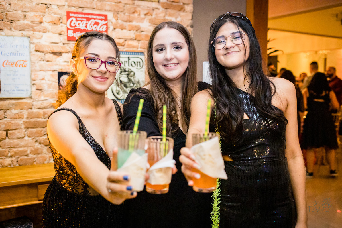 15 anos, debutante, aniversário, adolescente, menina, mulher, festa, buffet, familia, fotografia profissional, fotografia autoral, favoritto buffet, jovem, decoração, happy birthday, princesa, filha, mae de menina, pai de menina, xv, festa de 15 anos, 