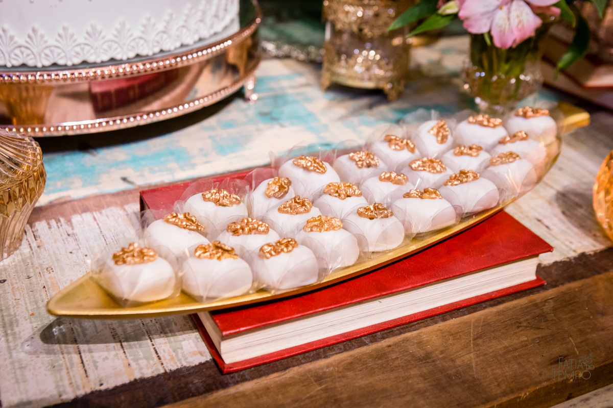 15 anos, debutante, aniversário, adolescente, menina, mulher, festa, buffet, familia, fotografia profissional, fotografia autoral, favoritto buffet, jovem, decoração, happy birthday, princesa, filha, mae de menina, pai de menina, xv, festa de 15 anos, 