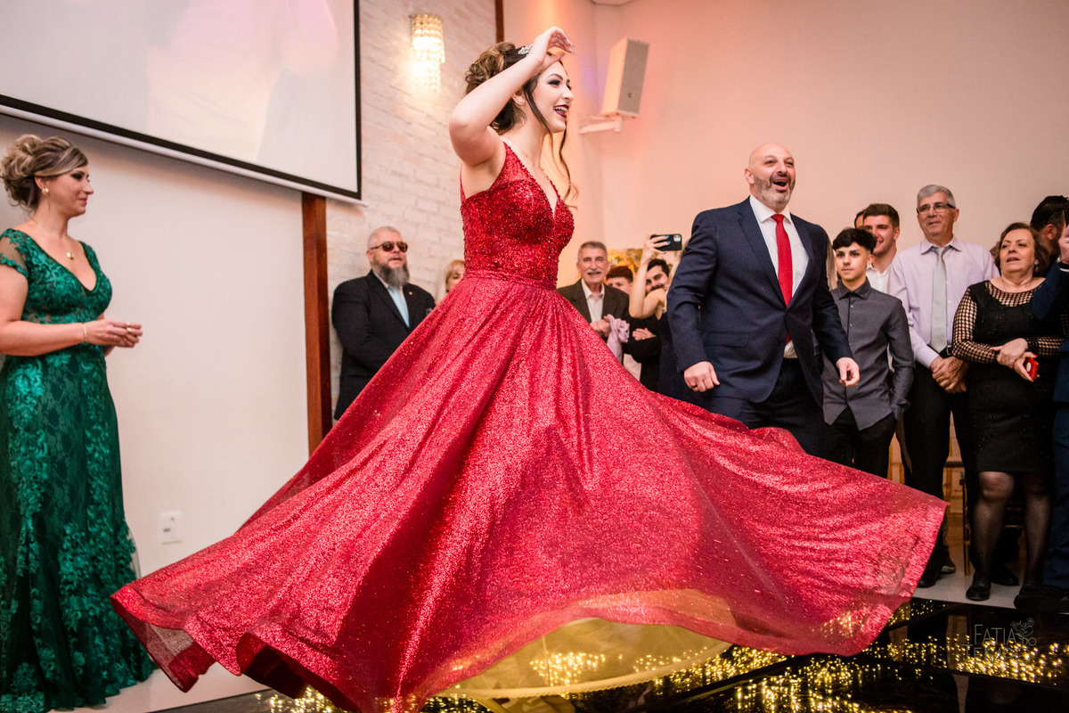 15 anos, debutante, aniversário, adolescente, menina, mulher, festa, buffet, familia, fotografia profissional, fotografia autoral, favoritto buffet, jovem, decoração, happy birthday, princesa, filha, mae de menina, pai de menina, xv, festa de 15 anos, 