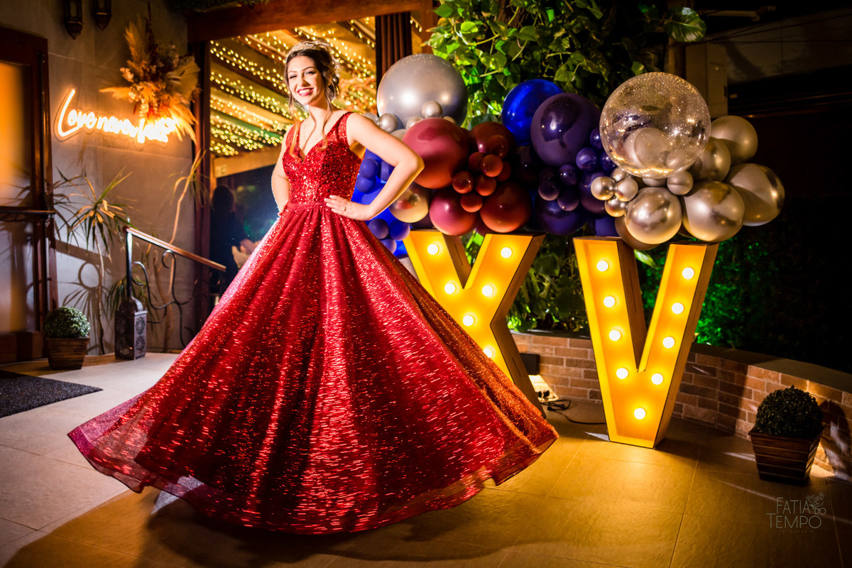 15 anos, debutante, aniversário, adolescente, menina, mulher, festa, buffet, familia, fotografia profissional, fotografia autoral, favoritto buffet, jovem, decoração, happy birthday, princesa, filha, mae de menina, pai de menina, xv, festa de 15 anos, 