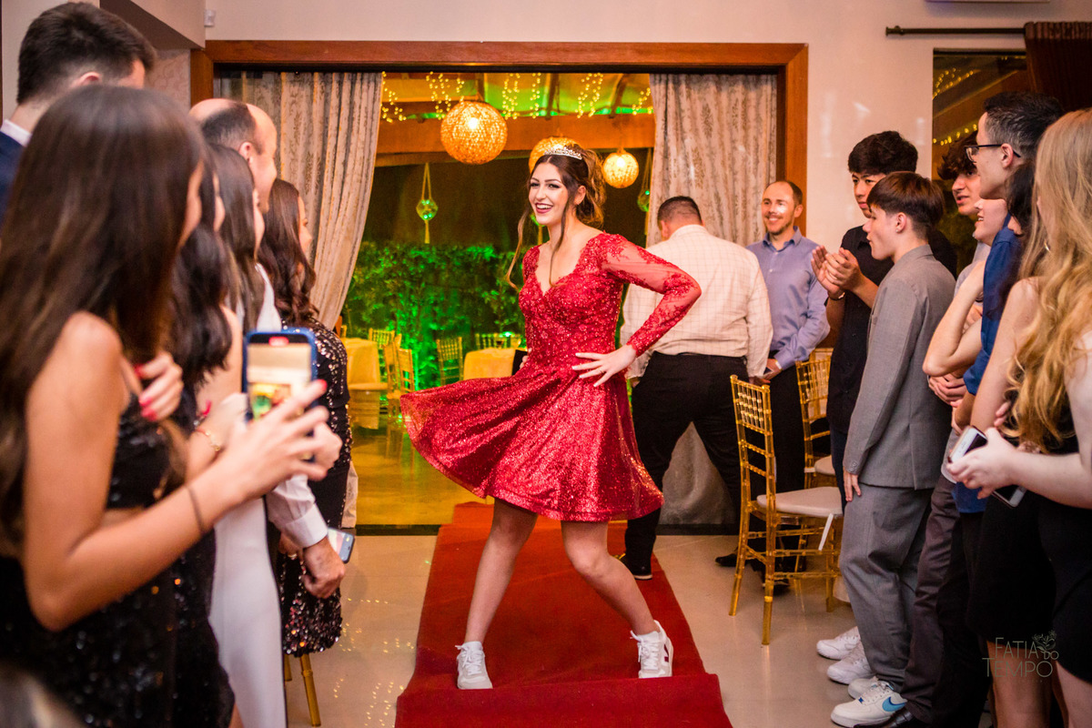 15 anos, debutante, aniversário, adolescente, menina, mulher, festa, buffet, familia, fotografia profissional, fotografia autoral, favoritto buffet, jovem, decoração, happy birthday, princesa, filha, mae de menina, pai de menina, xv, festa de 15 anos, 