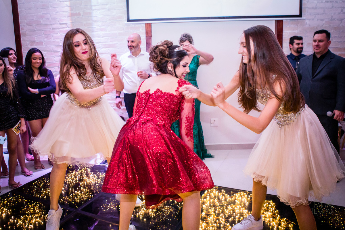 15 anos, debutante, aniversário, adolescente, menina, mulher, festa, buffet, familia, fotografia profissional, fotografia autoral, favoritto buffet, jovem, decoração, happy birthday, princesa, filha, mae de menina, pai de menina, xv, festa de 15 anos, 