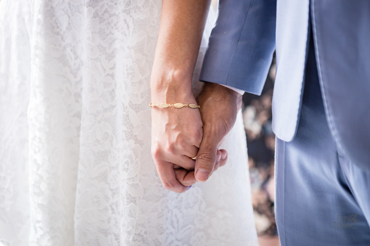 casamento, civil, cartorio, noiva, noivo, wedding, familia, vestido de noiva, decoração, restaurante, ensaio fotografico, mini wedding, mini casamento, madrinha, padrinho, pai, mãe, irmãos, irmã, festa, recepção, almoço, fotografia autoral, foto de casal,