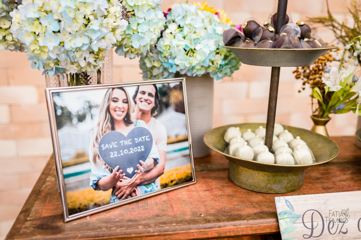 casamento, civil, cartorio, noiva, noivo, wedding, familia, vestido de noiva, decoração, restaurante, ensaio fotografico, mini wedding, mini casamento, madrinha, padrinho, pai, mãe, irmãos, irmã, festa, recepção, almoço, fotografia autoral, foto de casal,