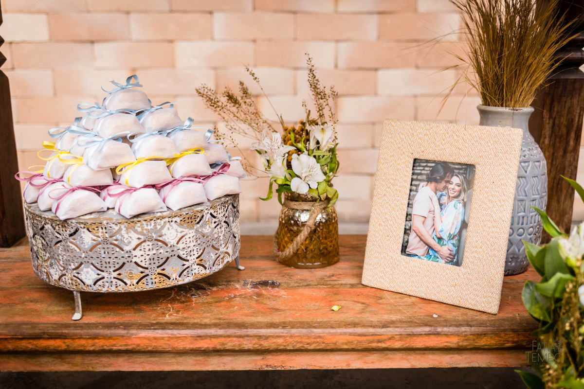 casamento, civil, cartorio, noiva, noivo, wedding, familia, vestido de noiva, decoração, restaurante, ensaio fotografico, mini wedding, mini casamento, madrinha, padrinho, pai, mãe, irmãos, irmã, festa, recepção, almoço, fotografia autoral, foto de casal,