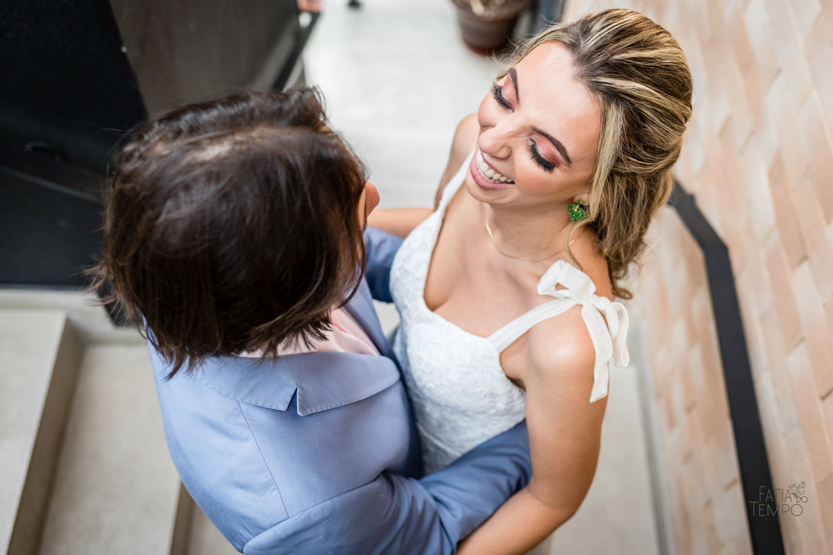 casamento, civil, cartorio, noiva, noivo, wedding, familia, vestido de noiva, decoração, restaurante, ensaio fotografico, mini wedding, mini casamento, madrinha, padrinho, pai, mãe, irmãos, irmã, festa, recepção, almoço, fotografia autoral, foto de casal,