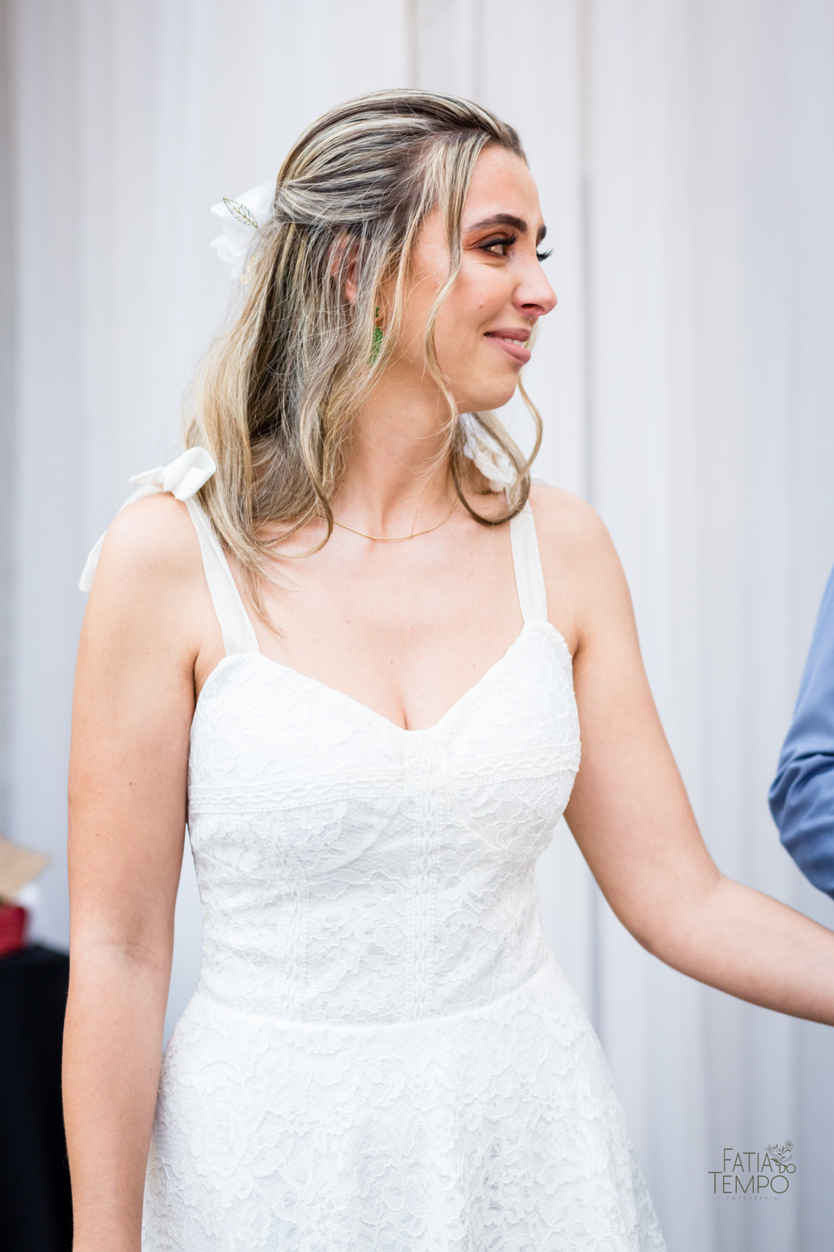 casamento, civil, cartorio, noiva, noivo, wedding, familia, vestido de noiva, decoração, restaurante, ensaio fotografico, mini wedding, mini casamento, madrinha, padrinho, pai, mãe, irmãos, irmã, festa, recepção, almoço, fotografia autoral, foto de casal,