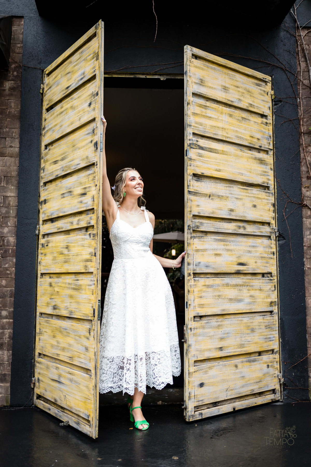 casamento, civil, cartorio, noiva, noivo, wedding, familia, vestido de noiva, decoração, restaurante, ensaio fotografico, mini wedding, mini casamento, madrinha, padrinho, pai, mãe, irmãos, irmã, festa, recepção, almoço, fotografia autoral, foto de casal,