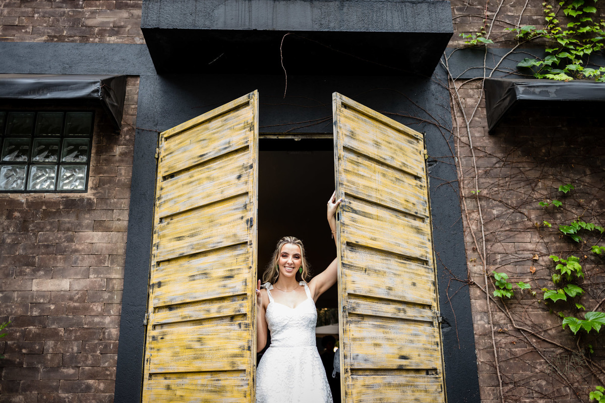 casamento, civil, cartorio, noiva, noivo, wedding, familia, vestido de noiva, decoração, restaurante, ensaio fotografico, mini wedding, mini casamento, madrinha, padrinho, pai, mãe, irmãos, irmã, festa, recepção, almoço, fotografia autoral, foto de casal,