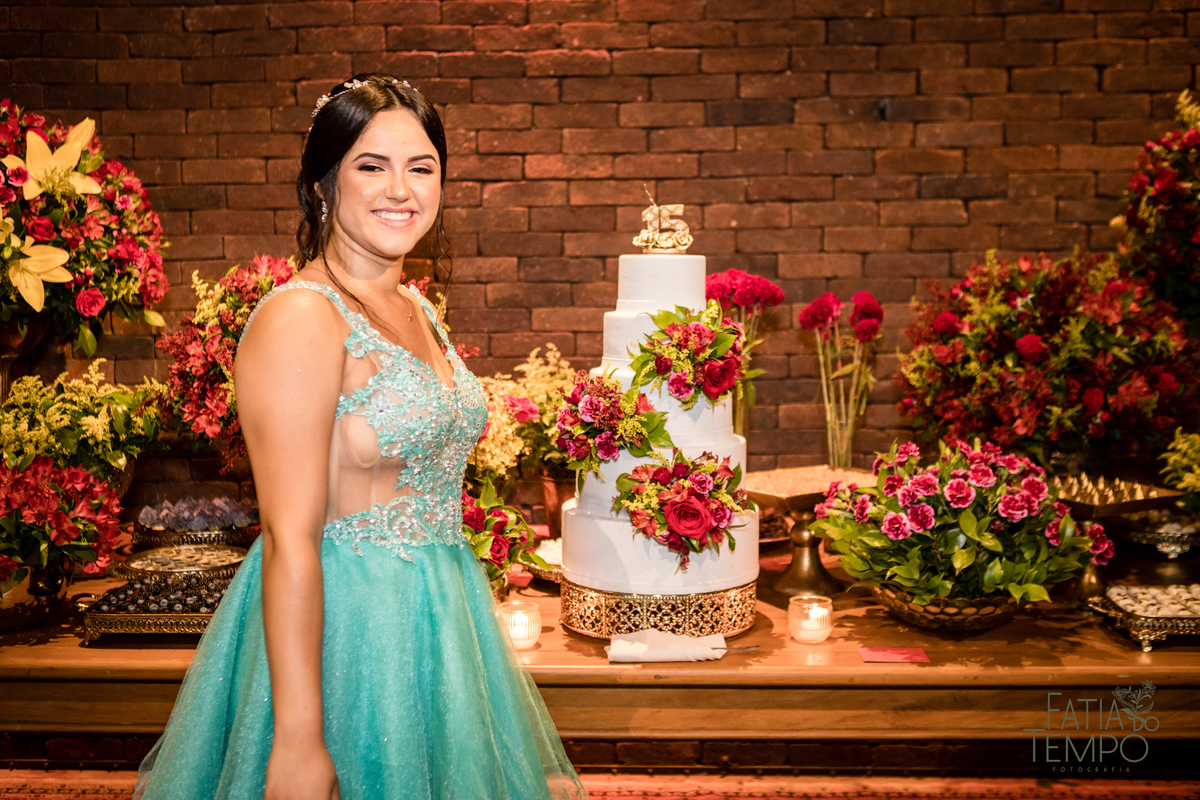 debutante, festa de debutante, dia de princesa, 15 anos, xv, meus quinze anos, quinze anos, festa xv, balada xv, debutante sitio são jorge, sitio são jorge, festa sitio são jorge, espaço vdara, cleide kayo, vestido de debutante