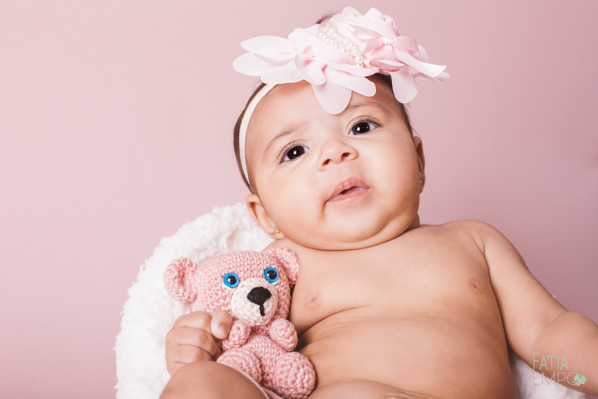 ensaio acompanhamento, mae de menina, fotos de bebe, estudio fotografico, estudio em sao caetano, estudio em santo andré, fotos de acompanhamento mensal de bebe, acompanhamento mensal bebe, ensaio de bebe, ensaio de criança, ensaio clean
