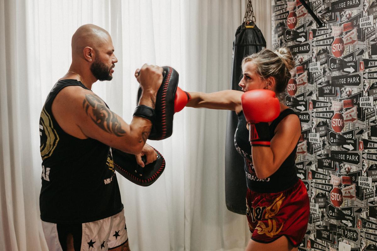 ensaio de casal, ensaio de casal em casa, ensaio lifestyle, ensaio em casa, pre casamento lifestyle, pre casamento em casa, lifestyle, pre casamento, pre wedding, ensaio pre casamento, ensaio pre wedding, fotos em casa, ensaio em casa