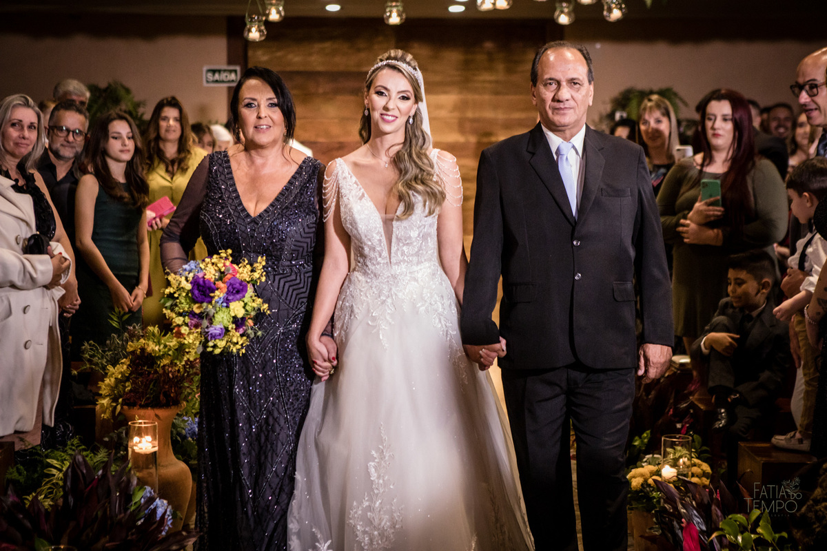 casamento, festa, buffet, wedding, vestido de noiva, making of, dia da noiva, cerimônia, recepção, balada, fotografia, noiva, noivo, maquiagem, fotografia autoral, decoração